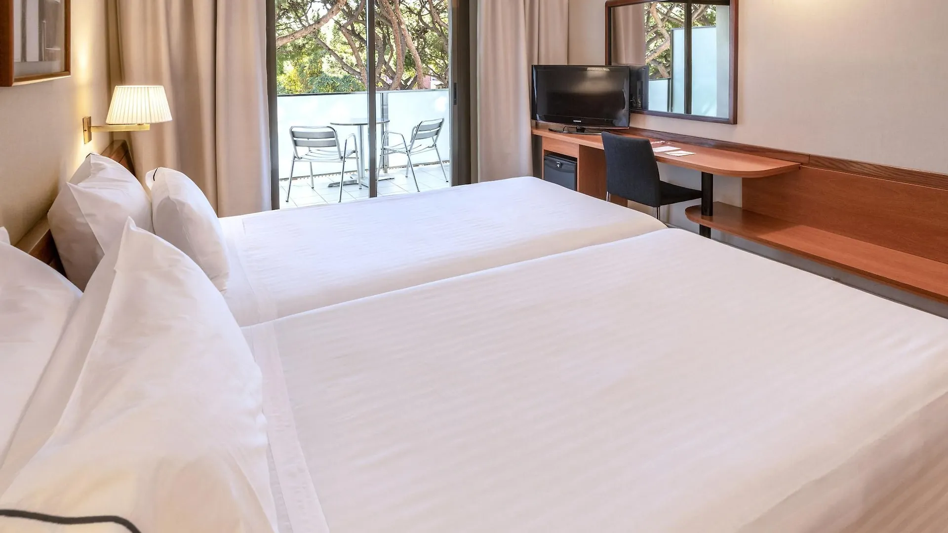 Hotel Ciudad De Castelldefels